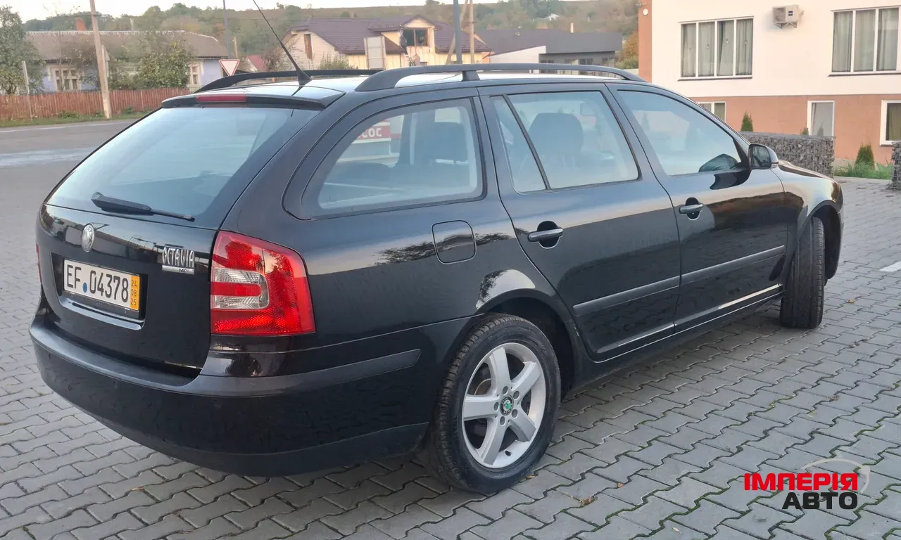 Skoda Octavia - фото 6