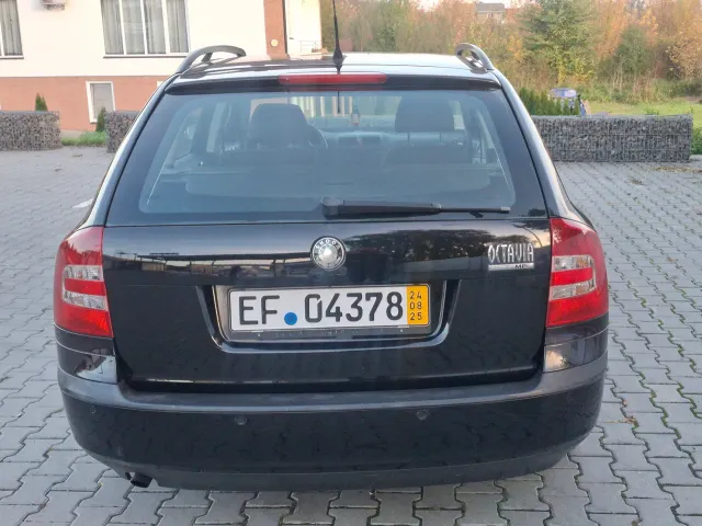 Skoda Octavia - фото 5