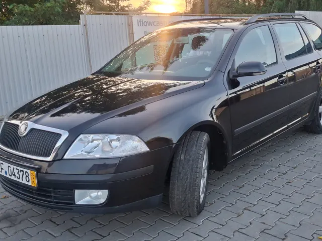 Skoda Octavia - фото 1