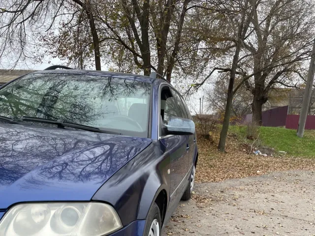 Volkswagen Passat - фото 3