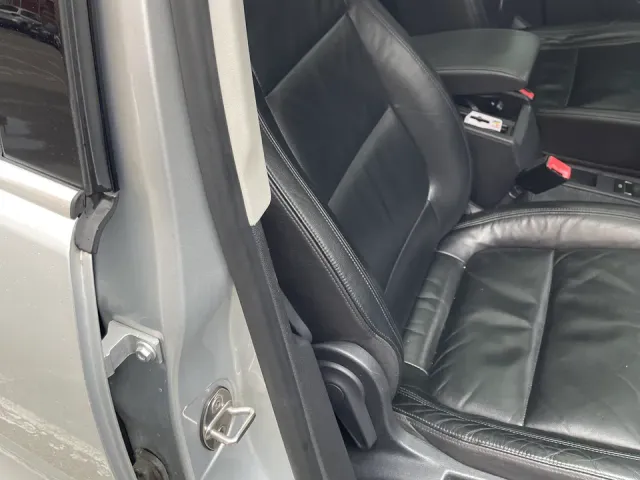 Volkswagen Tiguan - фото 5