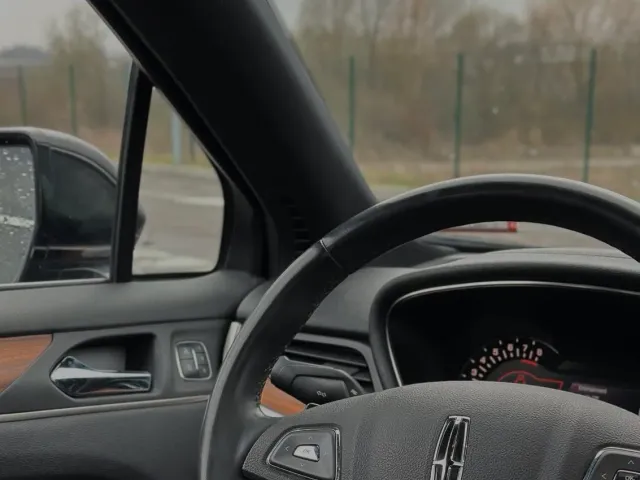 Lincoln MKC - фото 1