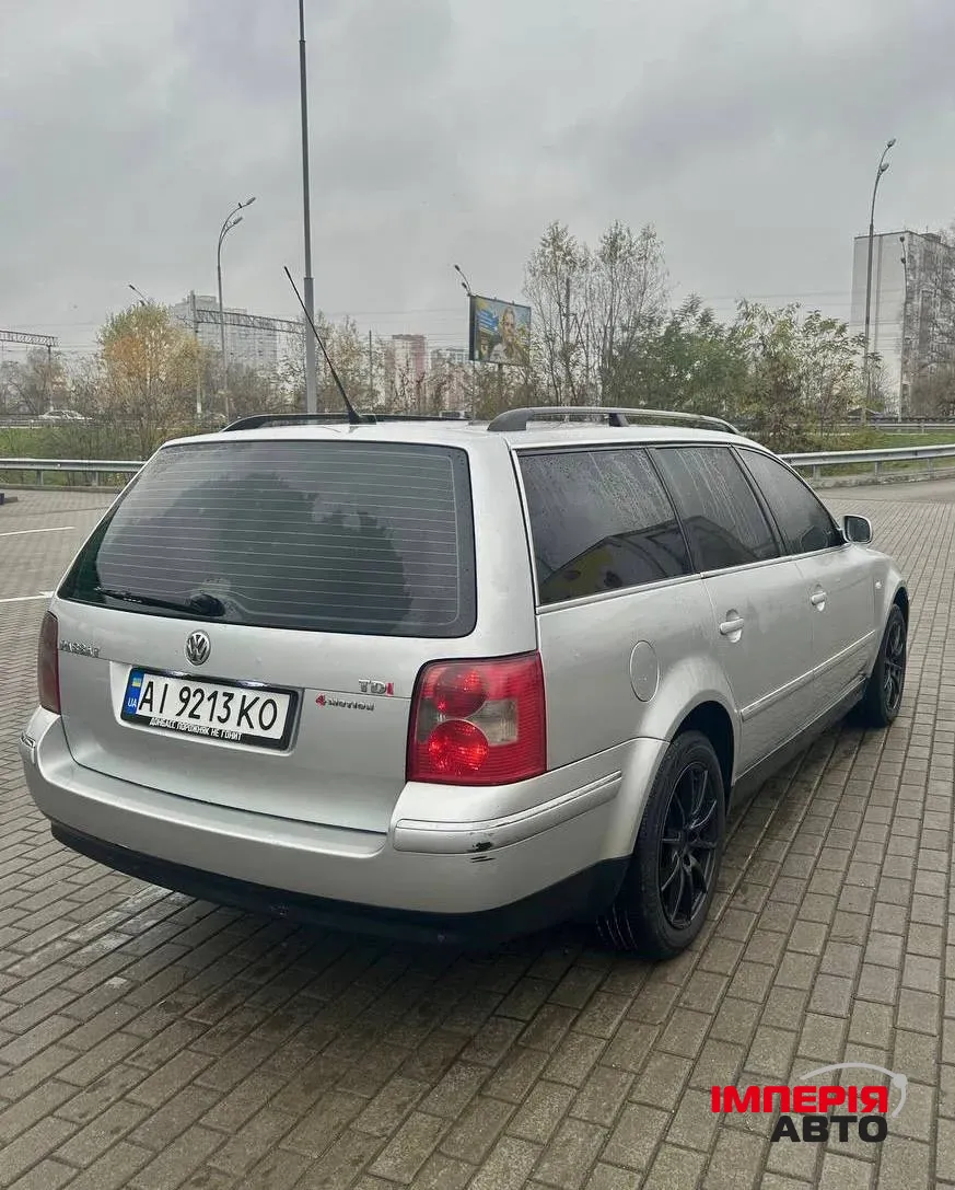 Volkswagen Passat - фото 3