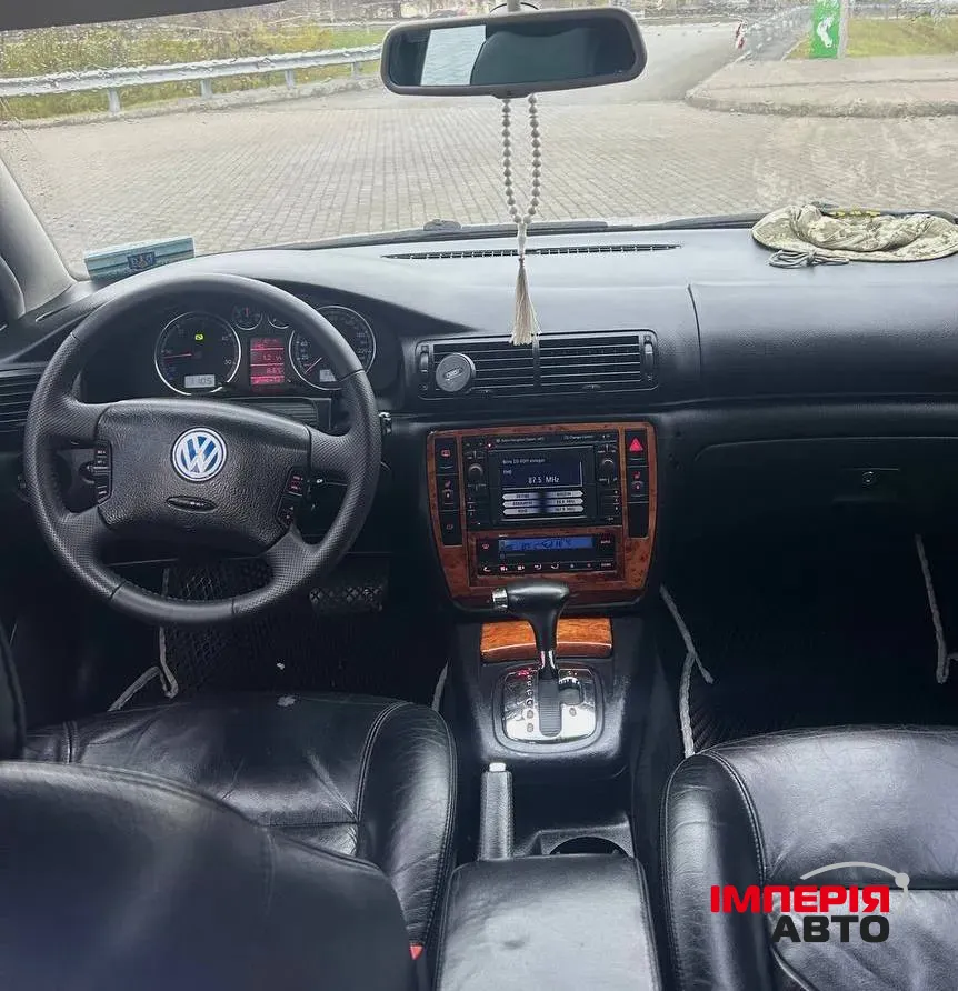 Volkswagen Passat - фото 8