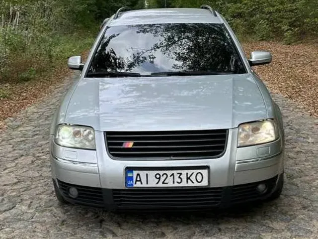 Volkswagen Passat - фото 1