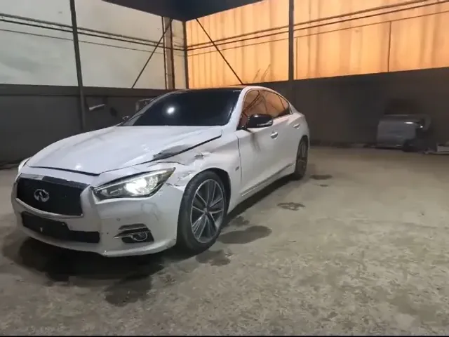 Infiniti Q50 - фото 2
