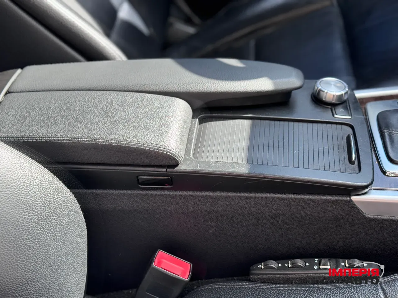 Mercedes-Benz E-Класс - фото 19