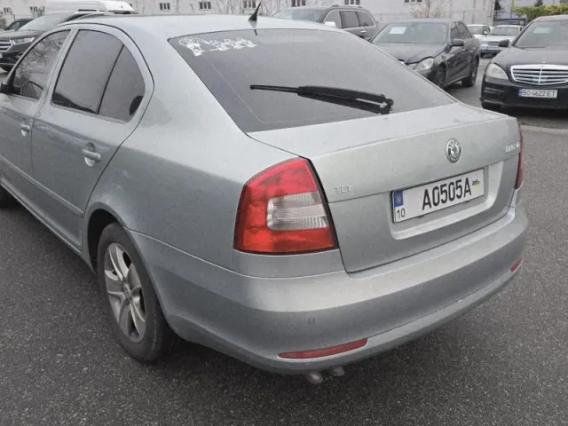 Skoda Octavia - фото 3