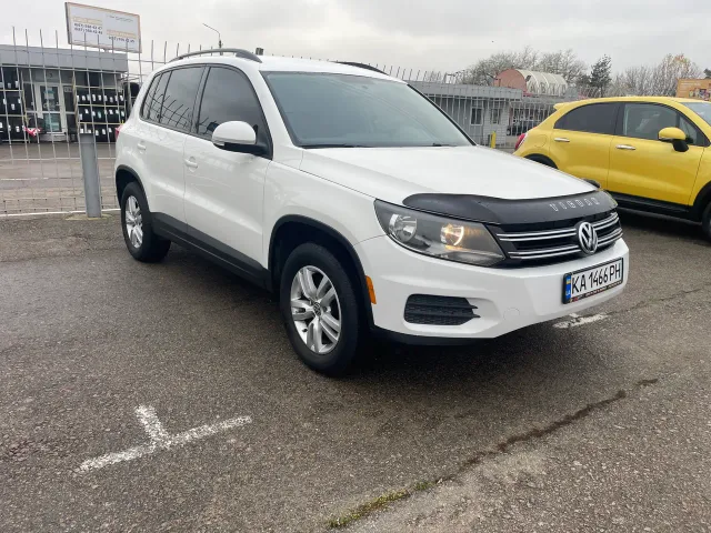 Volkswagen Tiguan - фото 2