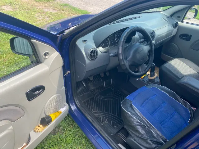 Dacia Logan - фото 4