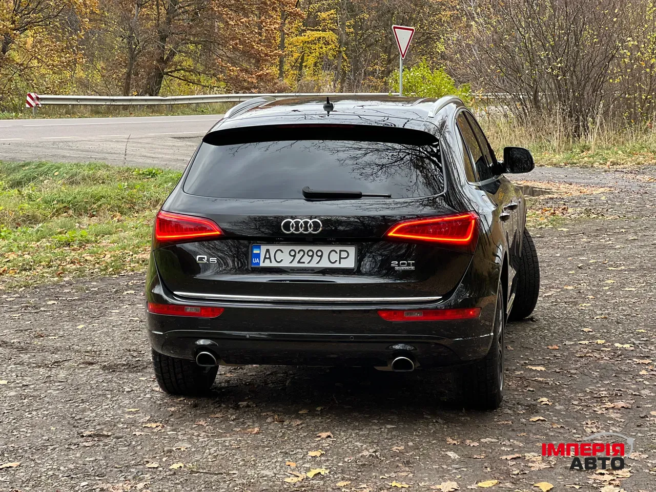 Audi Q5 - фото 6