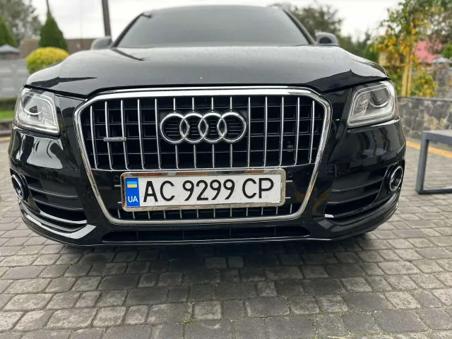 Audi Q5 - фото 1