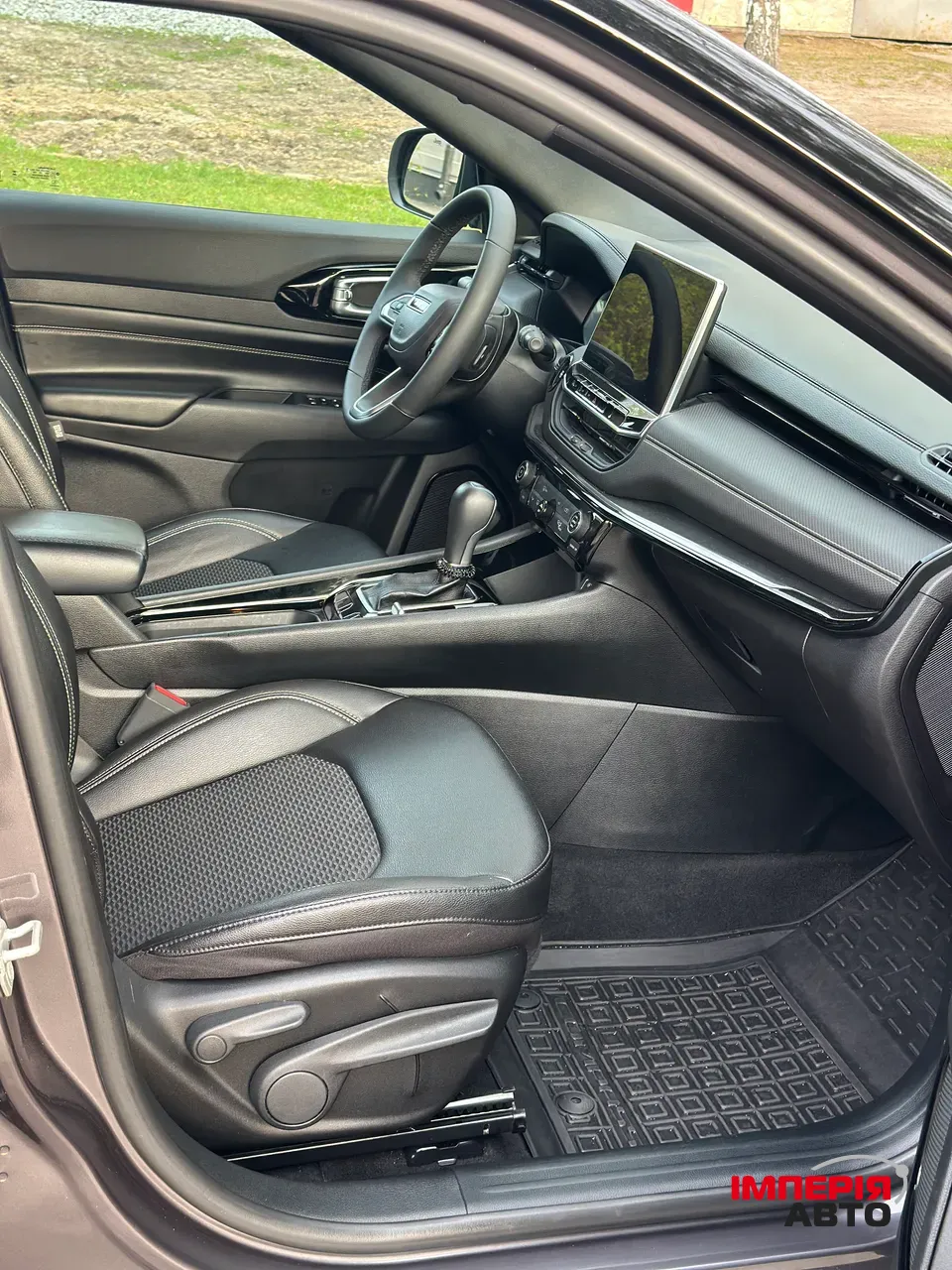 Jeep Compass - фото 12