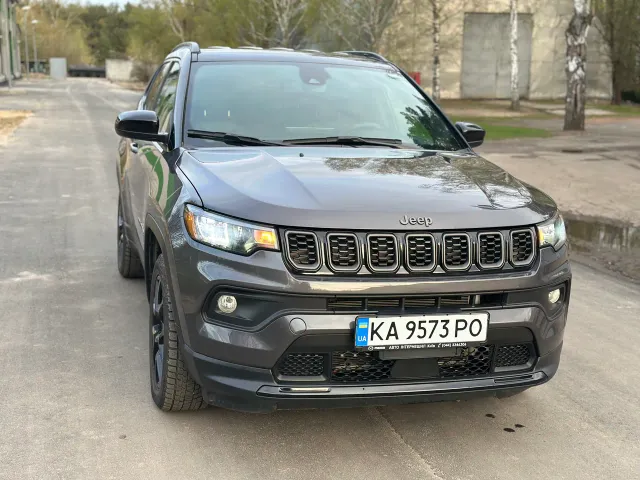 Jeep Compass - фото 4