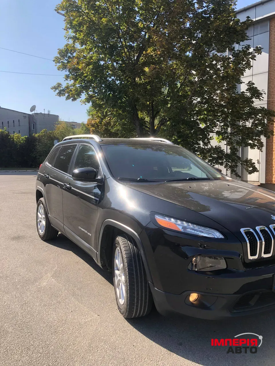 Jeep Cherokee - фото 6