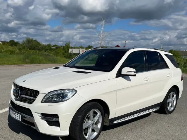 Mercedes-Benz M-Класс - фото 1