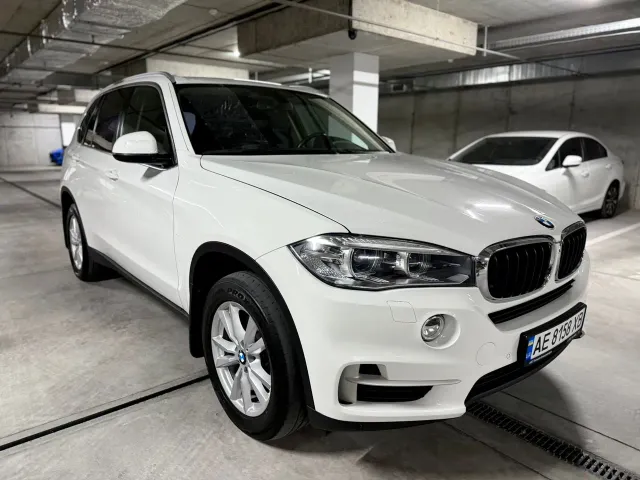 BMW X5 - фото 3