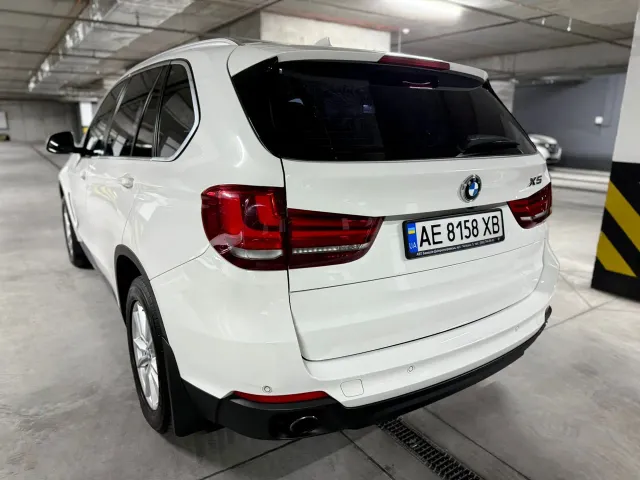 BMW X5 - фото 5
