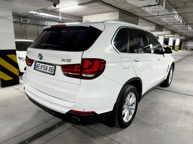 BMW X5 - фото 4
