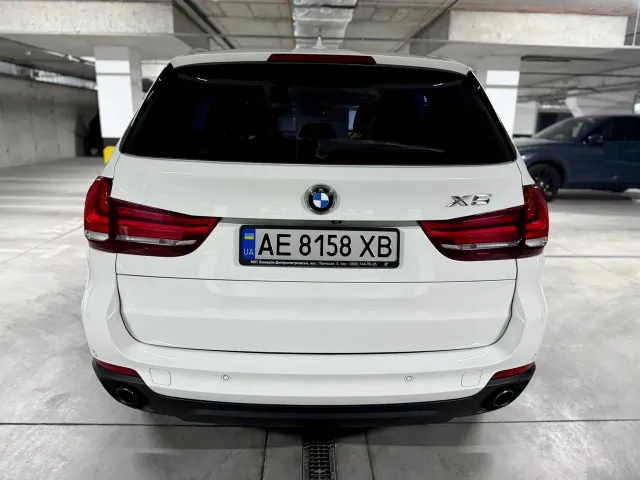 BMW X5 - фото 2