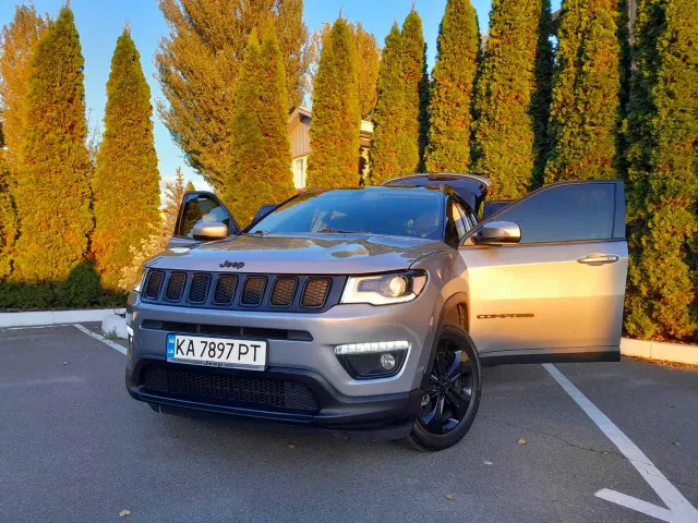 Jeep Compass - фото 3