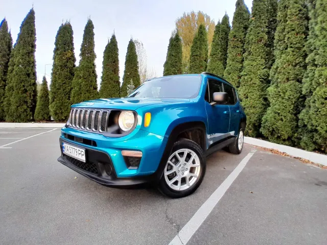Jeep Renegade - фото 1
