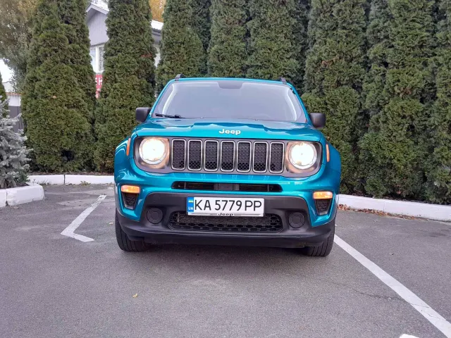 Jeep Renegade - фото 3