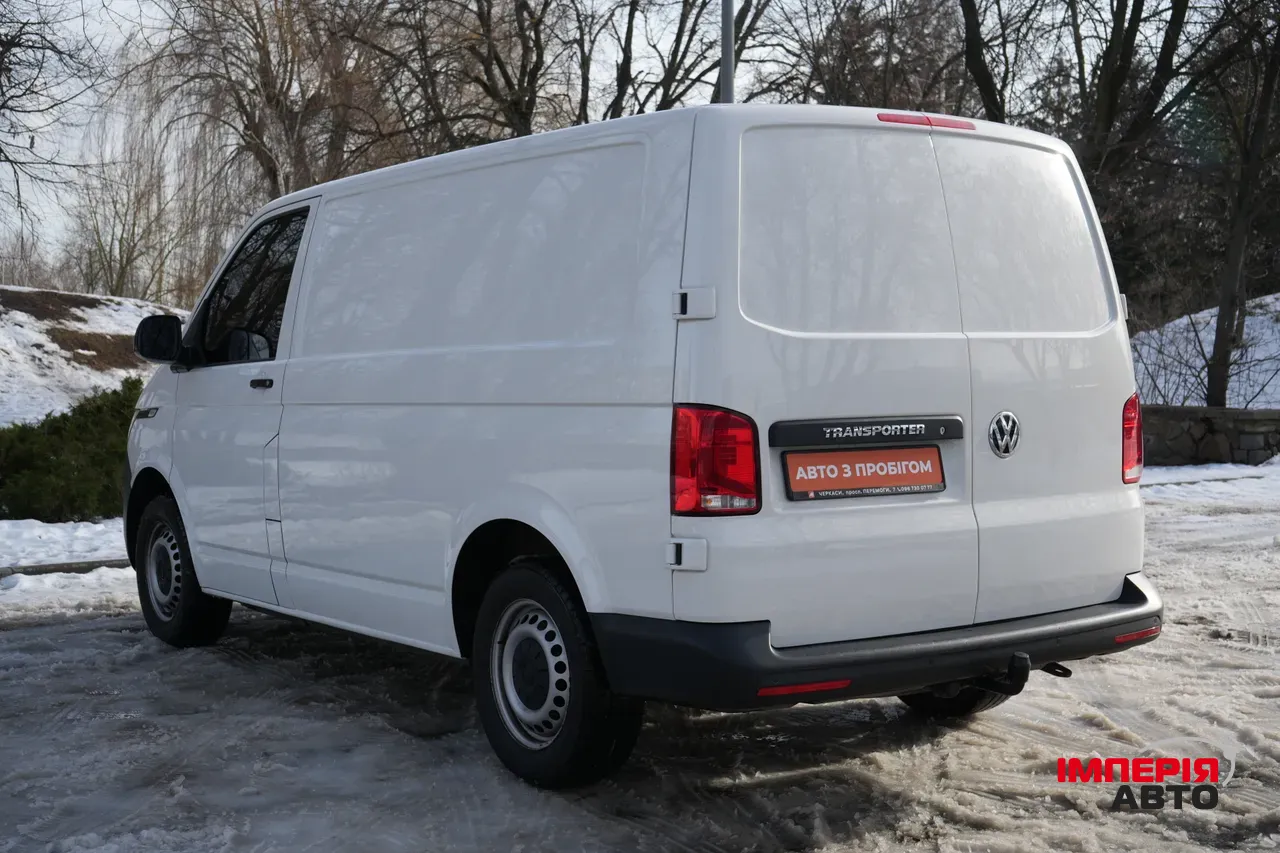Volkswagen Transporter - фото 8