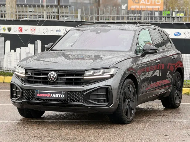 Volkswagen Touareg - фото 3