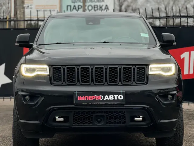 Jeep Grand Cherokee - фото 3