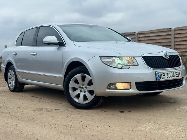 Skoda Superb - фото 5