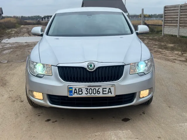 Skoda Superb - фото 2