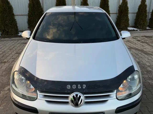 Volkswagen Golf - фото 1