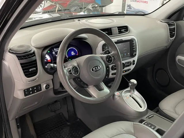 Kia Soul EV - фото 5