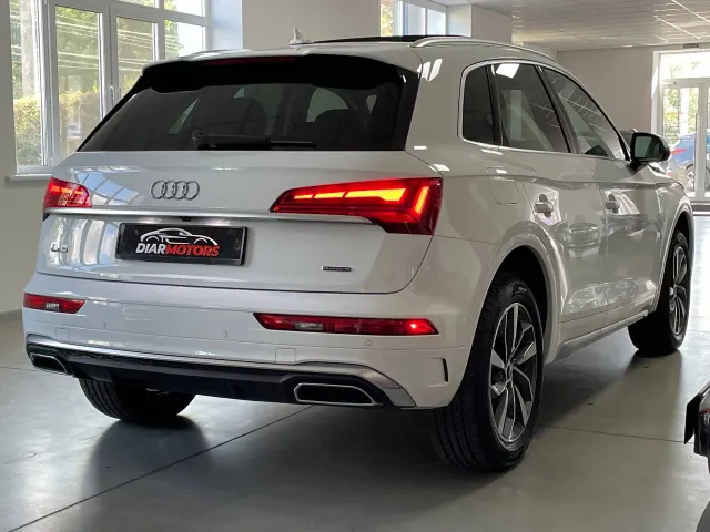 Audi Q5 - фото 5