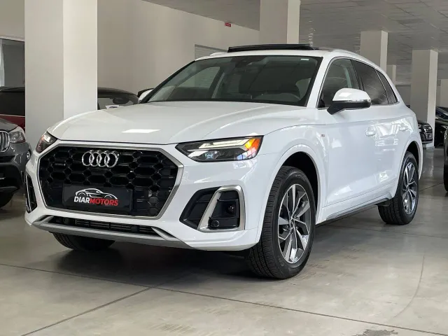 Audi Q5 - фото 1