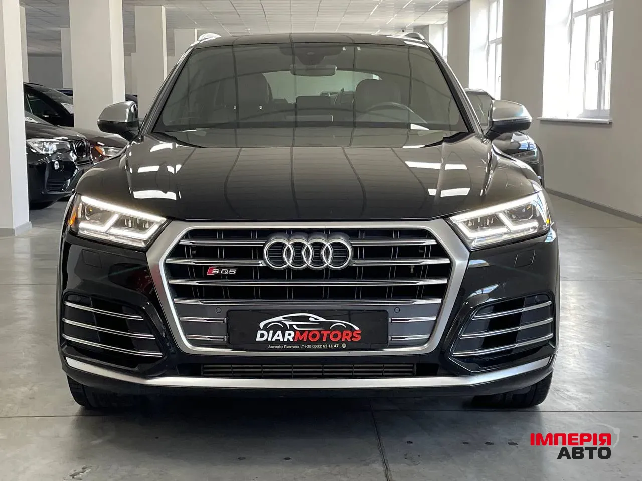 Audi SQ5 - фото 1