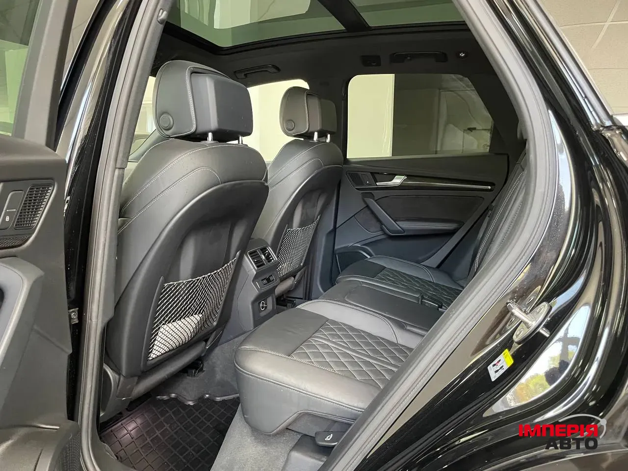 Audi SQ5 - фото 6