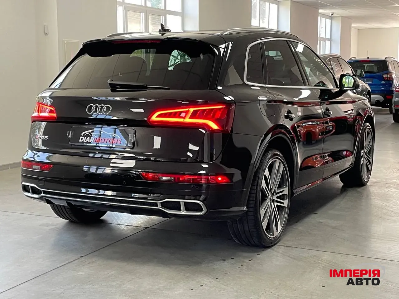 Audi SQ5 - фото 2