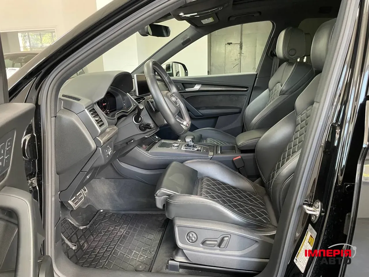 Audi SQ5 - фото 7