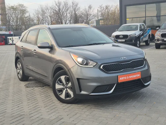 Kia Niro - фото 2