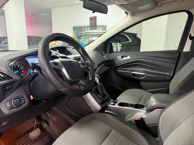 Ford Escape - фото 5