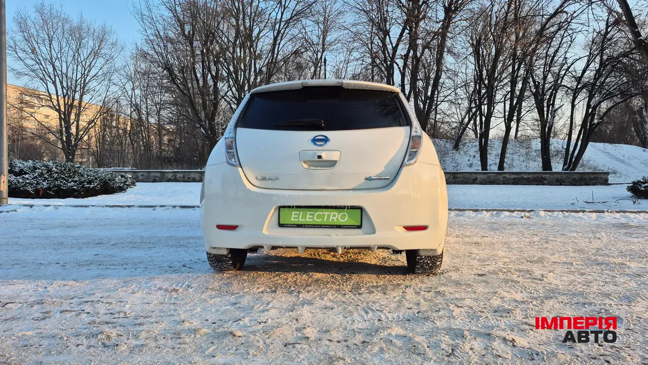 Nissan Leaf - фото 10