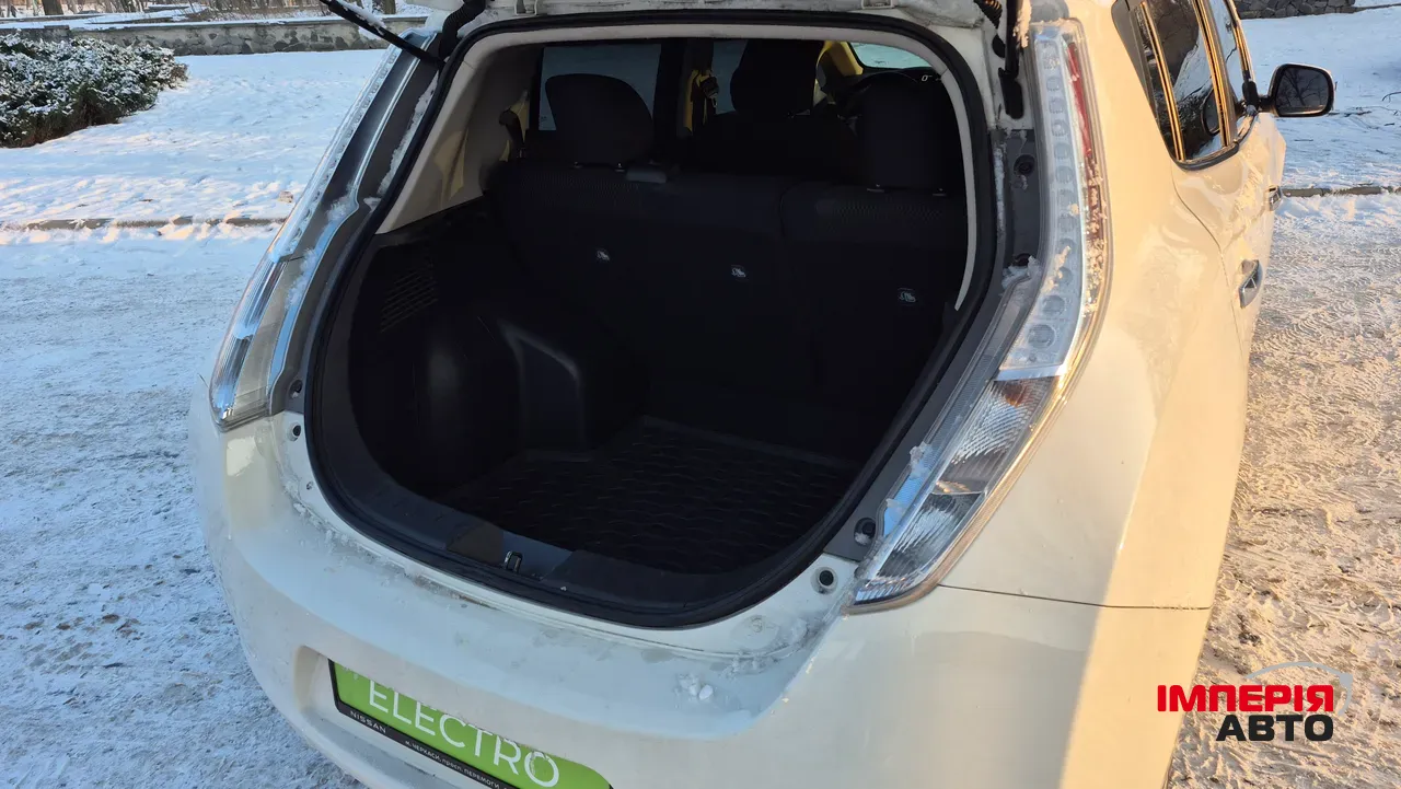 Nissan Leaf - фото 8