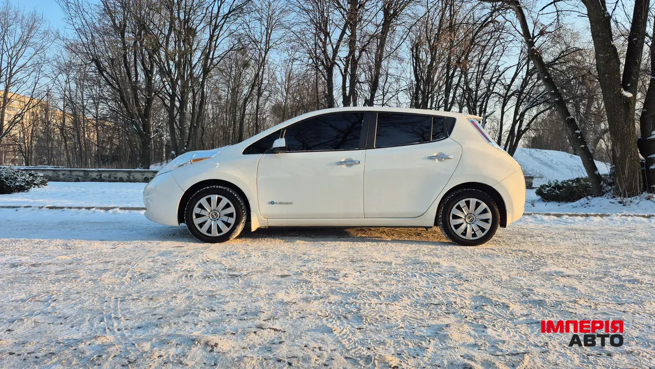 Nissan Leaf - фото 5