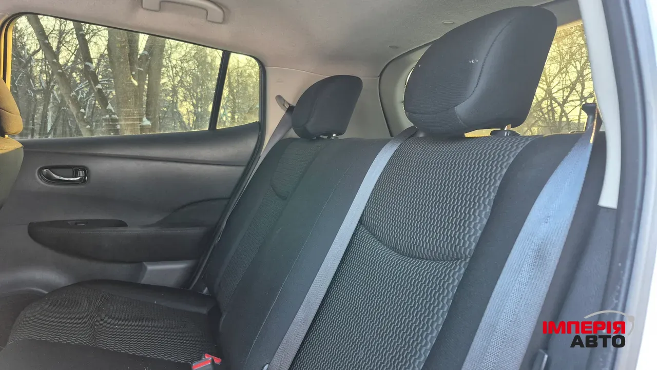 Nissan Leaf - фото 18