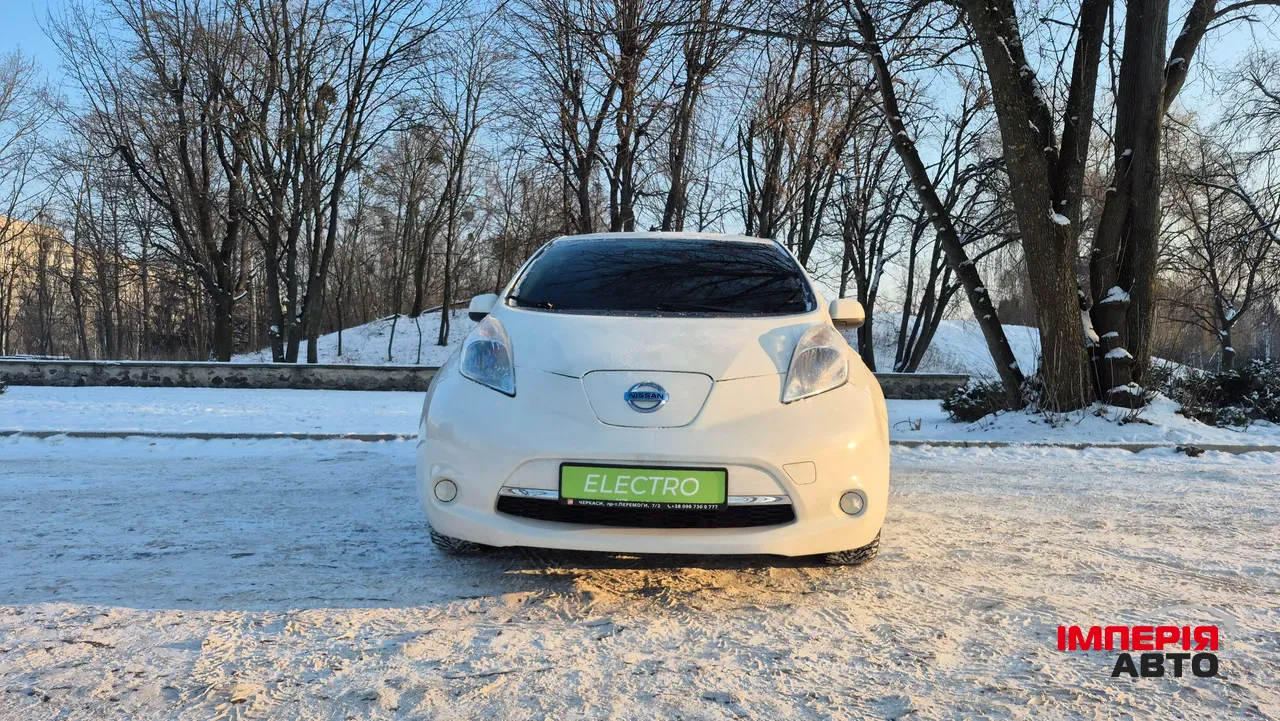 Nissan Leaf - фото 2