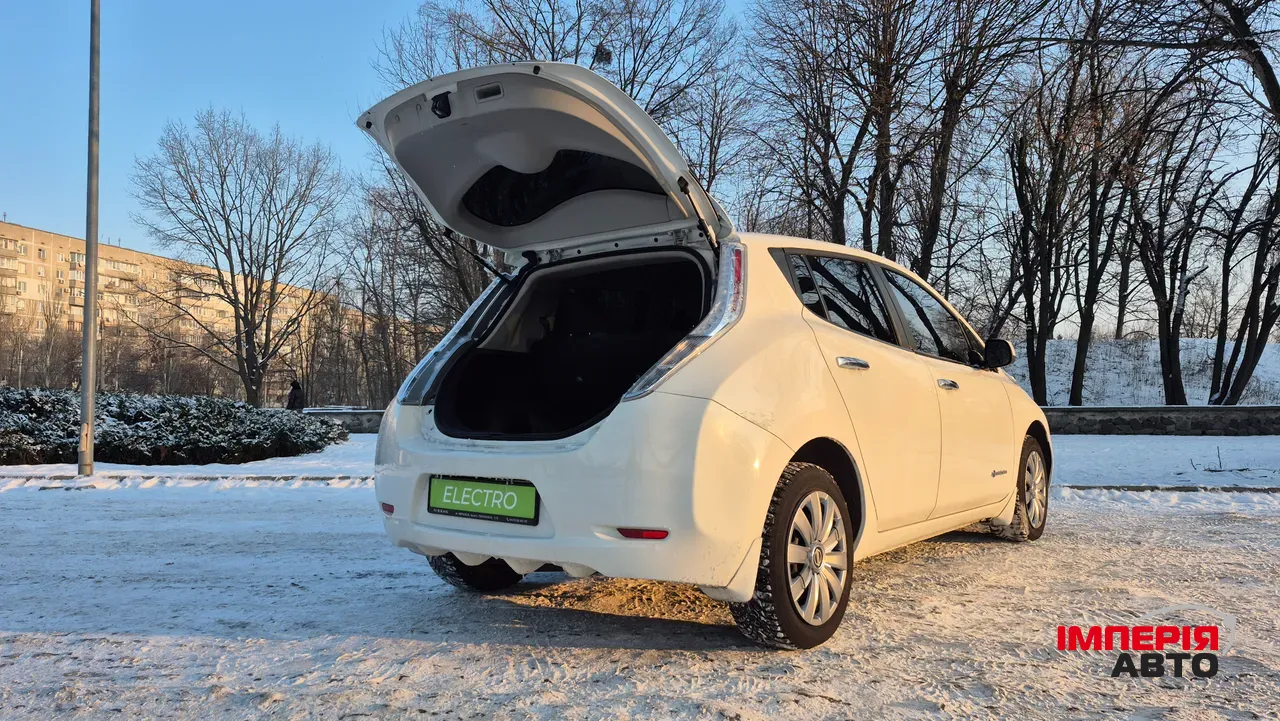Nissan Leaf - фото 7