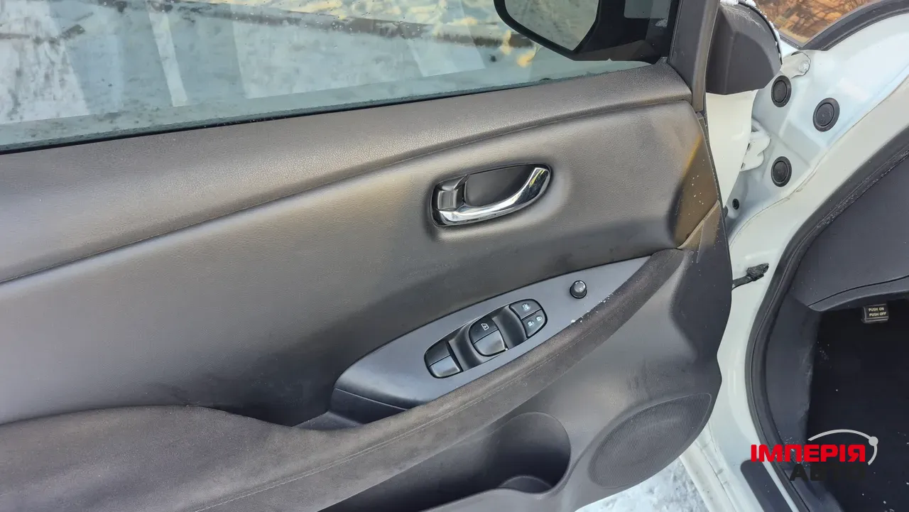 Nissan Leaf - фото 13