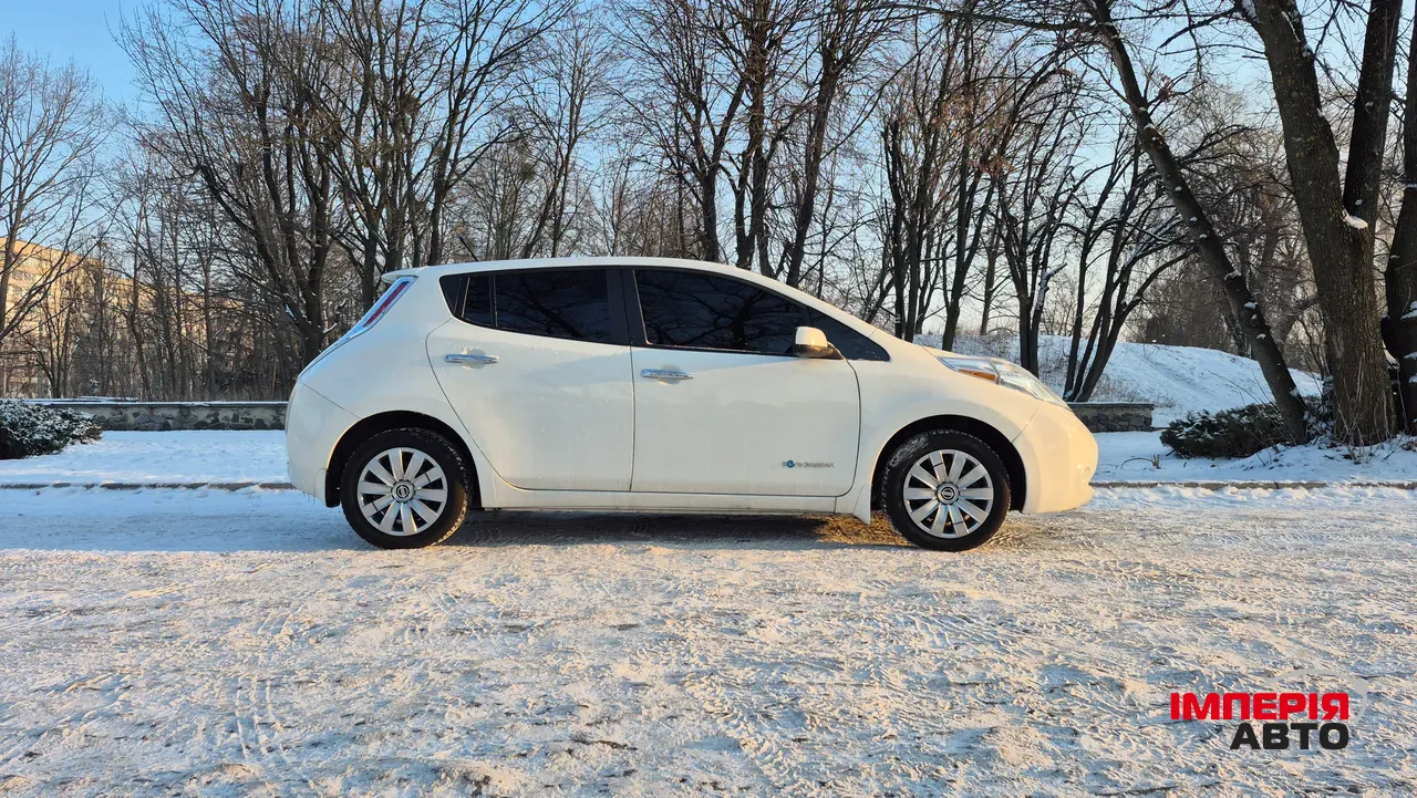 Nissan Leaf - фото 4